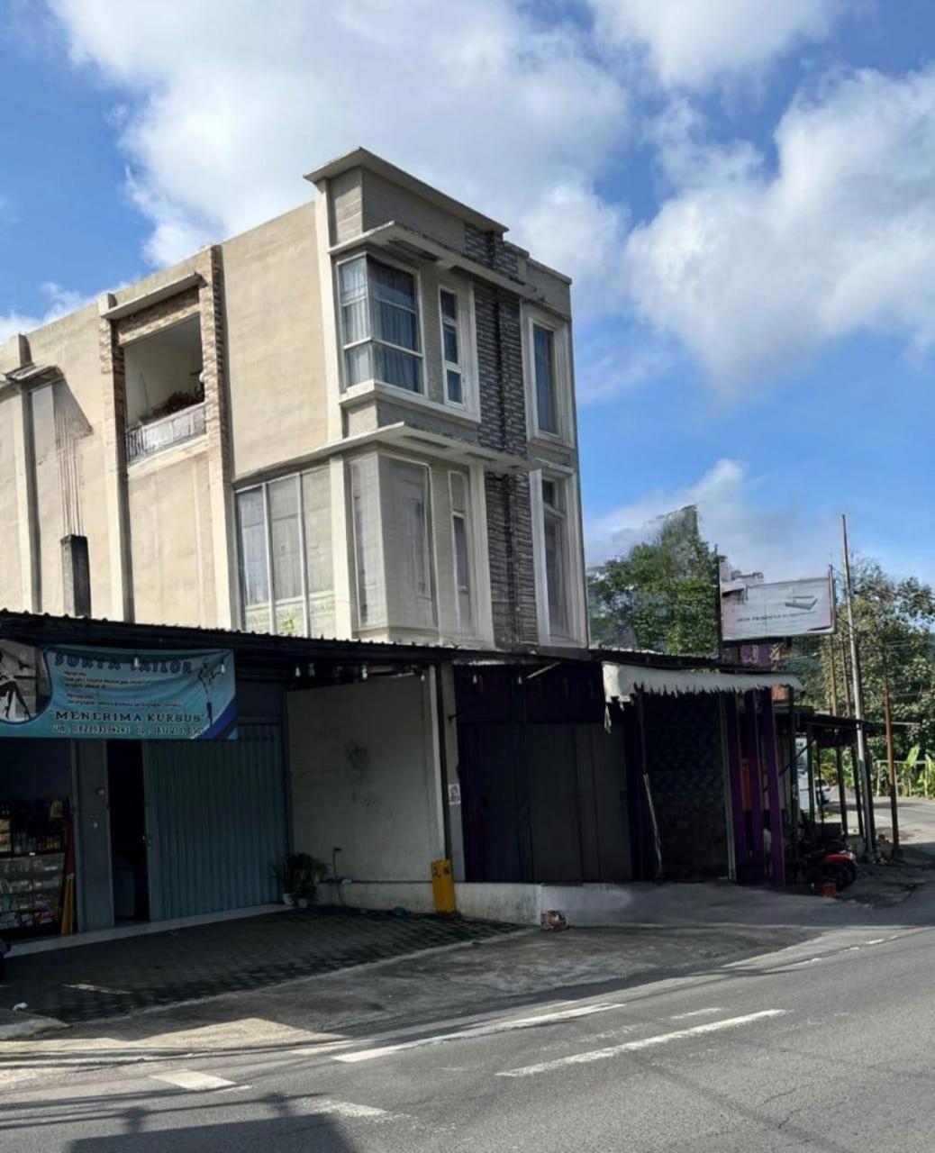 Java Hostel Tumpak Sewu Sidomukti Dış mekan fotoğraf